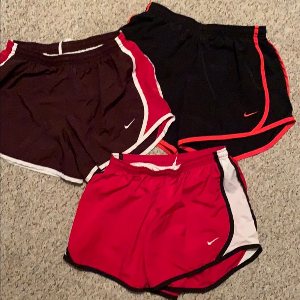 Nike dri fit girls size large shorts